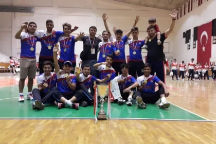 aile-ve-sosyal-poltikalar-spor-kulubu-voleybol-takimi-1